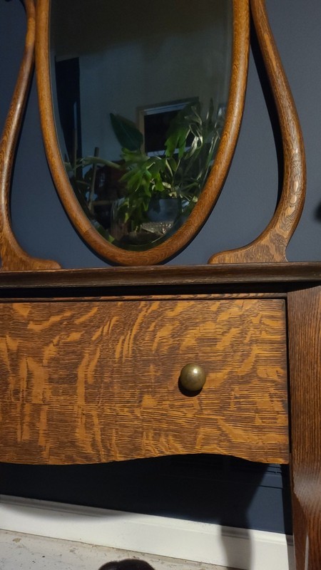 Antique Quartersawn Oak Dressing Table gallery