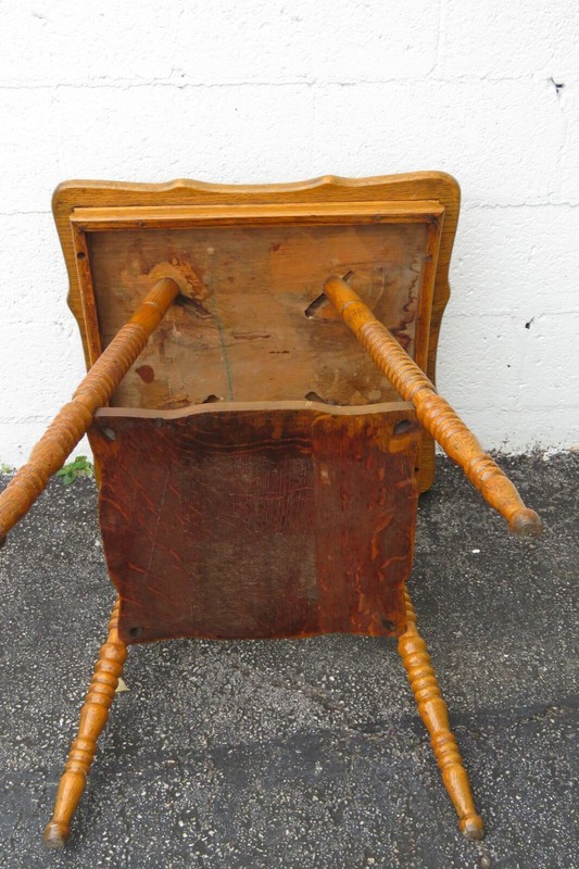 Early 1900s Tiger Oak Carved Large Side End Center Table 2607 gallery