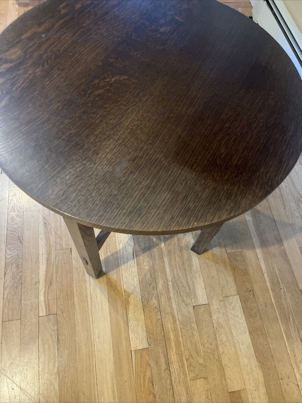 Stickley Mission Collection Oak Round Lamp Table gallery