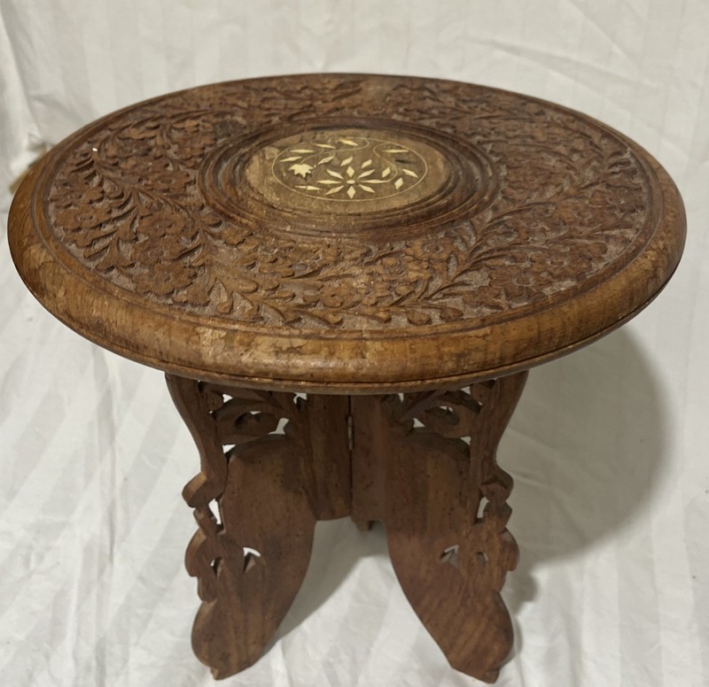 VINTAGE HAND CARVED FOLDING WOODEN SMALL TABLE MADE IN INDIA INLAY