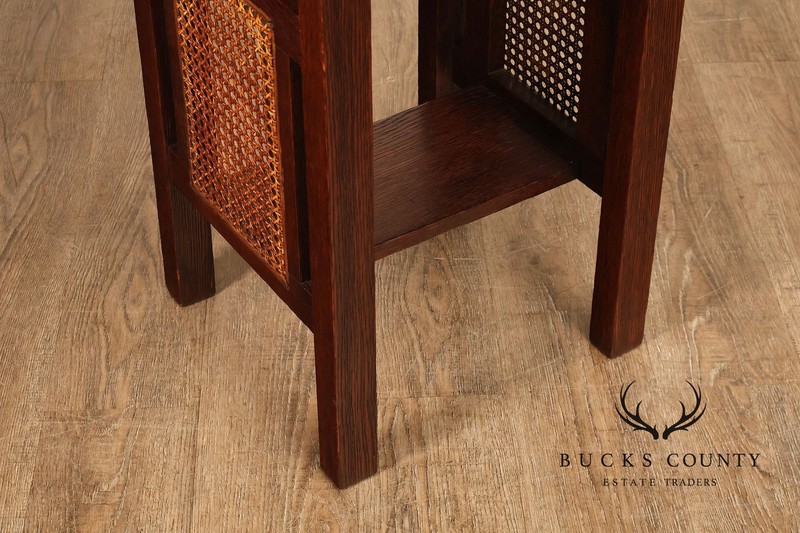 Stickley Brothers Arts And Crafts Oak Side Table gallery