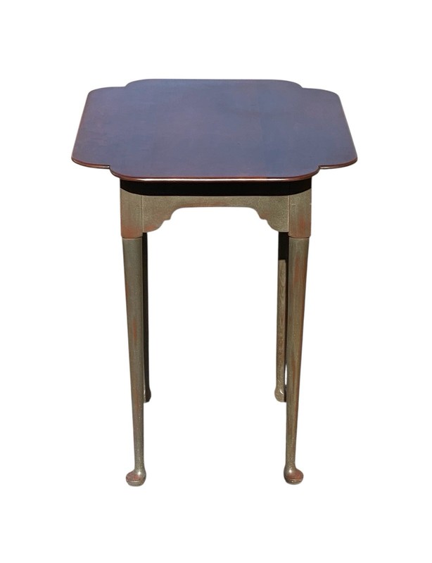 Vintage Queen Anne Style Eldred Wheeler Cherry Side Table With Scalloped Top gallery