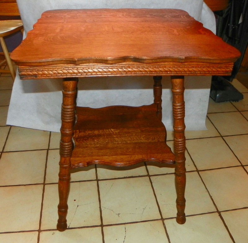 Solid Quartersawn Oak Lamp Table / Center Table (PRT36) gallery