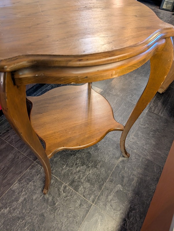 1900s Antique Parlor Table Made In Detroit Wolverine Manufacturing Co gallery