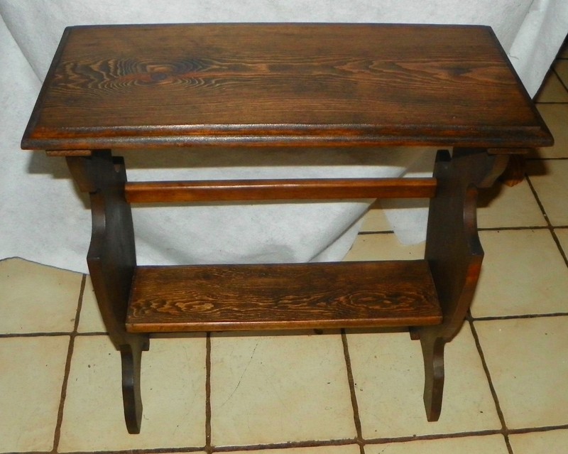 Pine Bookshelf Table / End Table (BST-15)