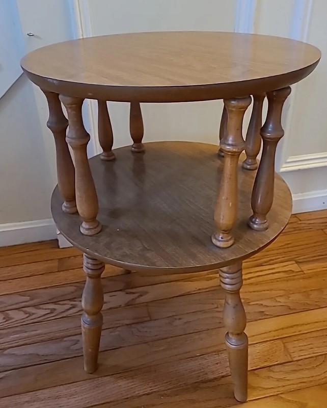 Vintage Solid Wood End Table Round Two Tier 17" Maple Laminate Top (d3) gallery