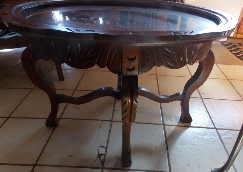 Carved Walnut Castle Scene Coffee Table with Serving Tray (CT-234) gallery