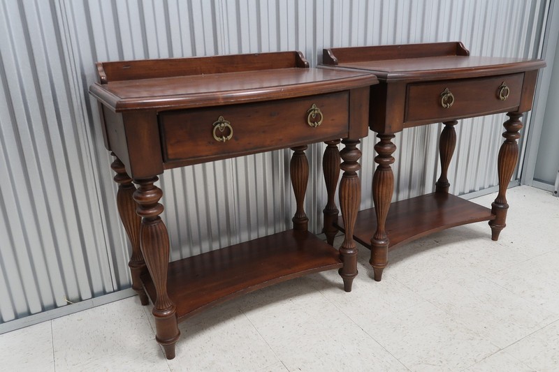 Pair Harden Segamore Collection Maple Night Tables With Gallery gallery