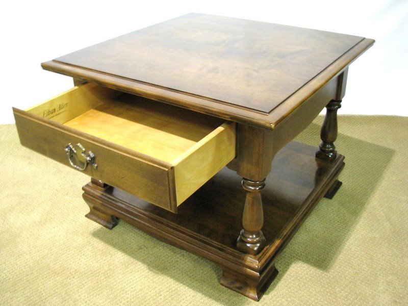 Ethan Allen 1970's Solid Maple "Heirloom" Square Lamp Table; Near Mint gallery