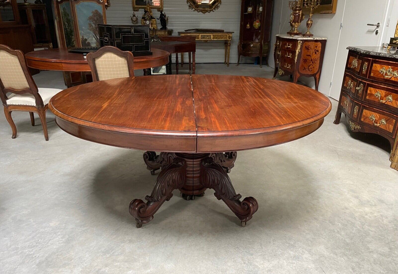 Napoleon III Dining Pedestal gallery