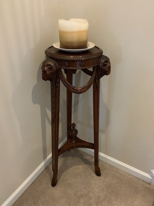 A Very Rare Antique Rams Head And Feet Occational Table 42” Tall