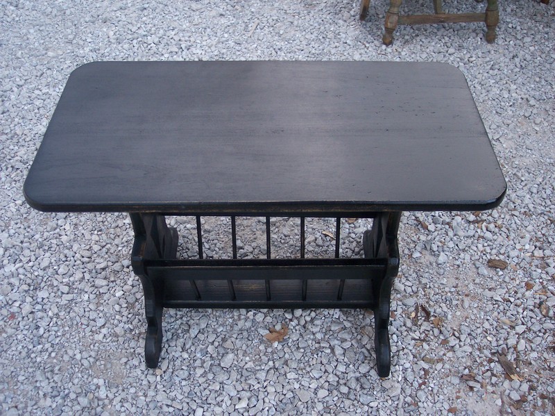 Black Painted Maple Magazine Rack Table Side Table (MRT-31)
