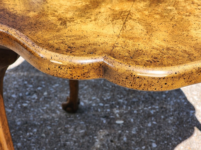 Vintage Chippendale-Style Walnut Burl Accent Table gallery
