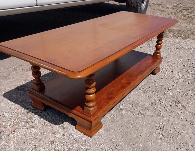 Mid Century Maple Ethan Allen Coffee Table (EA89)