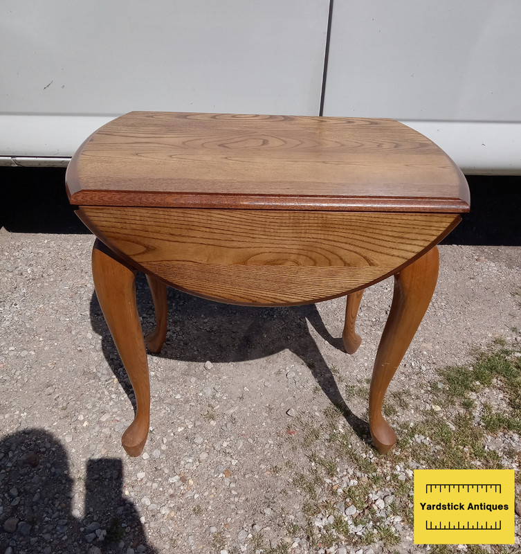 Oak Drop Leaf End Table / Side Table (ET205)