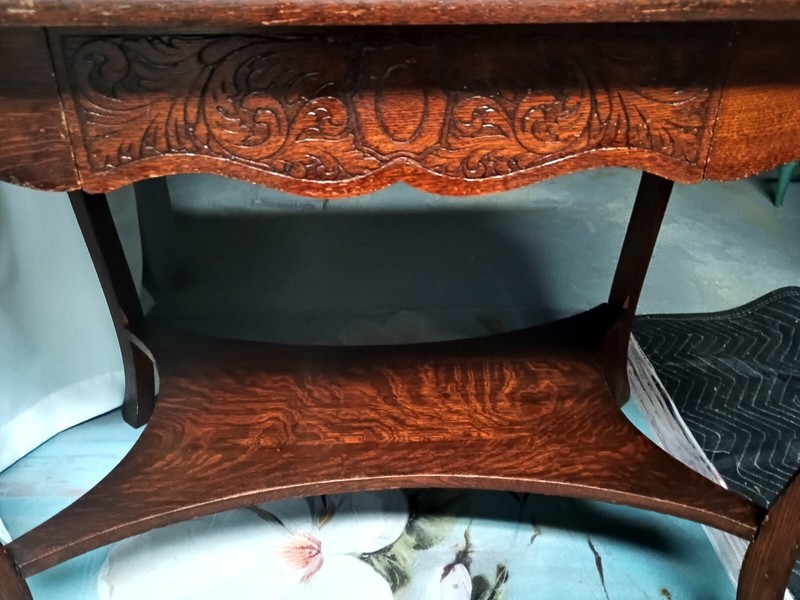 Antique tiger oak libary table w/ drawer & shelf below 36"L 24"W 29"H gallery