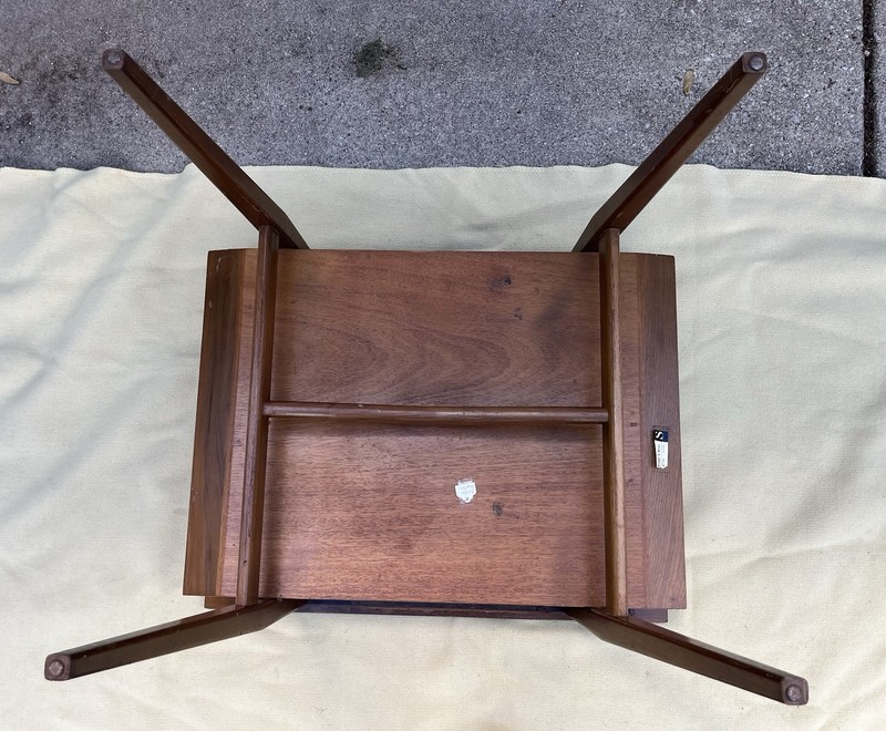 Bertha Schaefer Singer And Sons Two Level End Table gallery