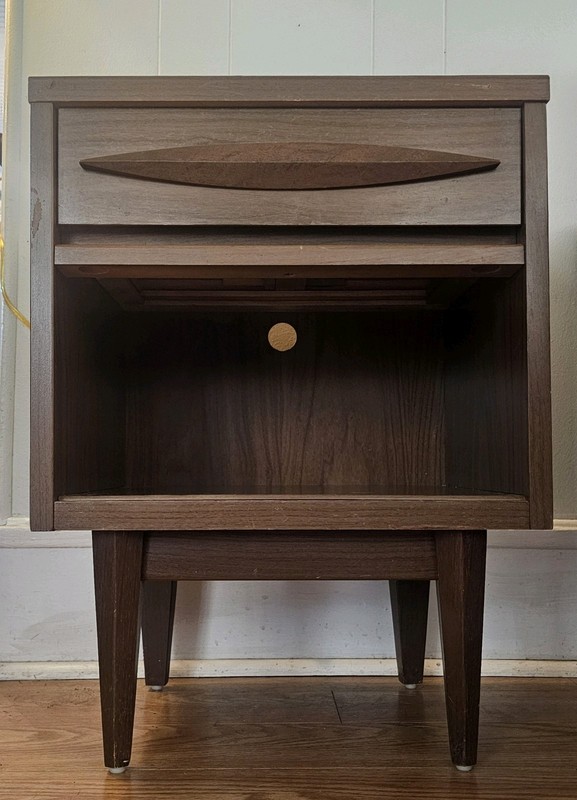 Mid Century Modern Koehler End Table Nightstand Side Table Vintage MCM Atomic