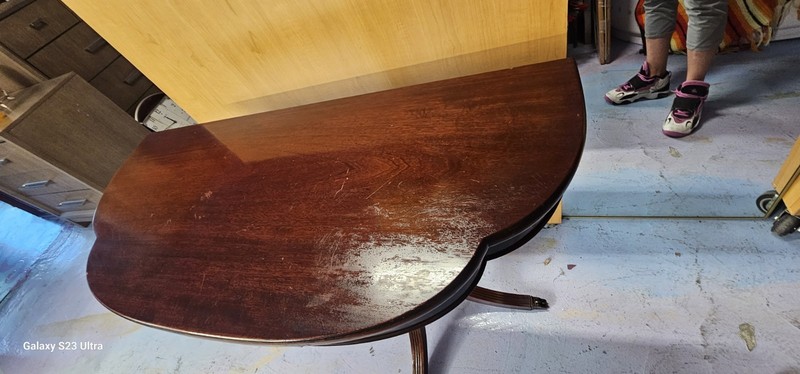 Vintage side/end table Imperial Furniture Company from Grand Rapids, Michigan gallery