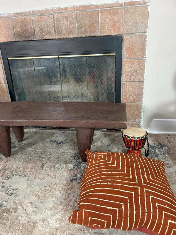 Vintage Senufo Coffee Table – African Hand-Carved Wood Bench gallery