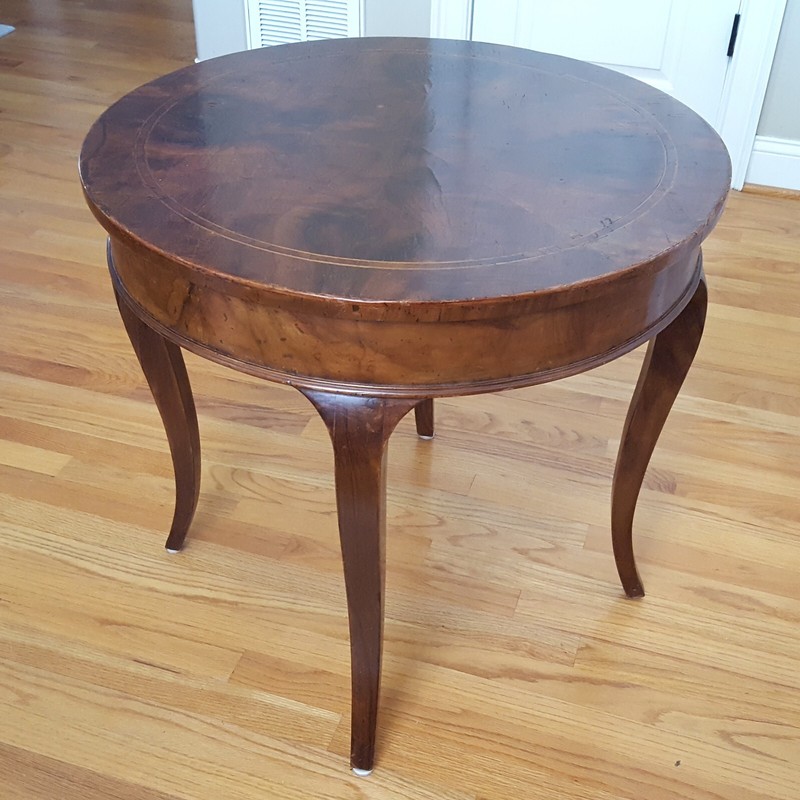 Midcentury Italian Walnut Round Table Banded Veneer Top Elegant Cabriole Legs! gallery