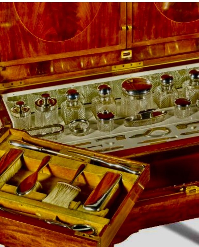 MRS PATRICK CAMPBELL’S VANITY. An important Piece Of Theater History . gallery