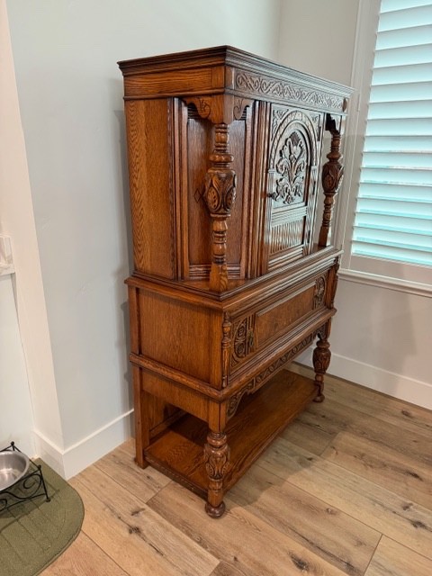 Jacobean Revival Furniture Set gallery
