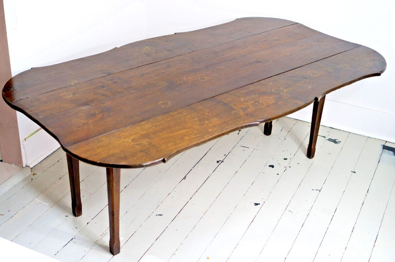 19th Century Antique Gothic Walnut Wood Drop Leaf Dining Room Dinner Table gallery