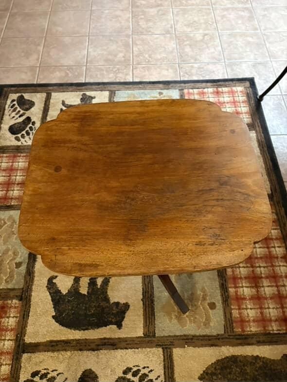 Antique End Table Vintage Exellent Condition gallery