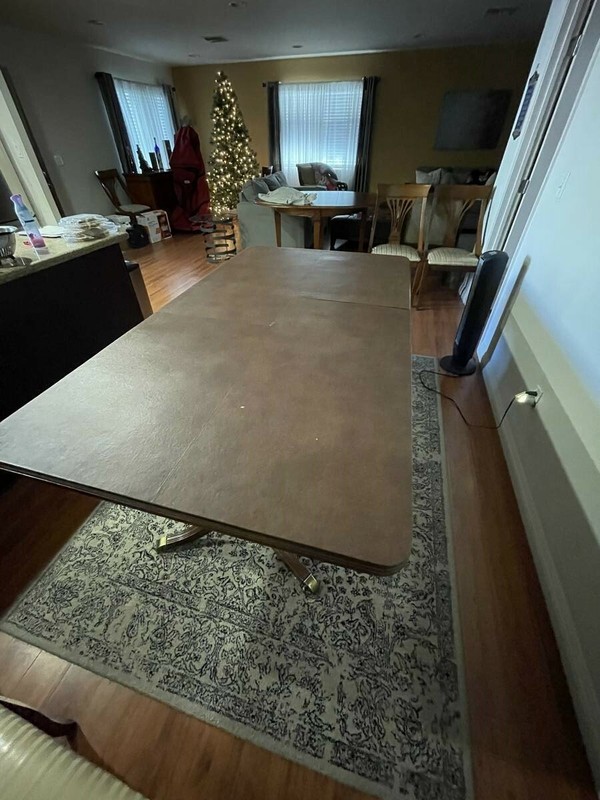 Oak Dining Room Table – Must Sell – $250 (Montrose) – OBO