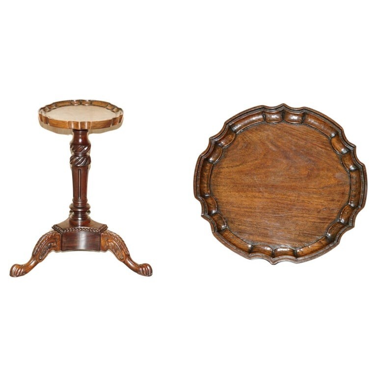 VINTAGE THOMAS CHIPPENDALE STYLE PIE CRUST EDGE KETTLE STAND TRIPOD SIDE TABLE