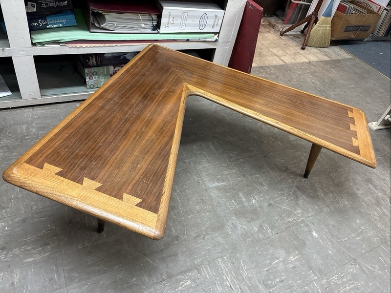 50s Classic Mid-Century Modern Walnut Dovetail Lane Acclaim Boomerang Coffee Tbl