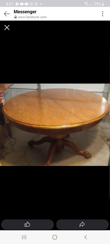 Antique Victorian Solid Oak Dining Table. Lion Feet Carved