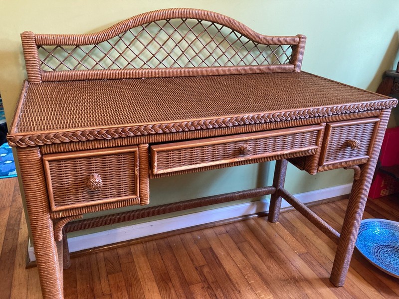 Boho Chic Henry Link Wicker Writing Desk. Local Pickup