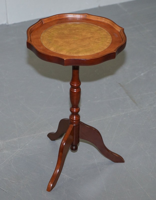 BEVAN FUNELL CHARMING BROWN LEATHER VINTAGE MAHOGANY TRIPOD LAMP SIDE END TABLE gallery
