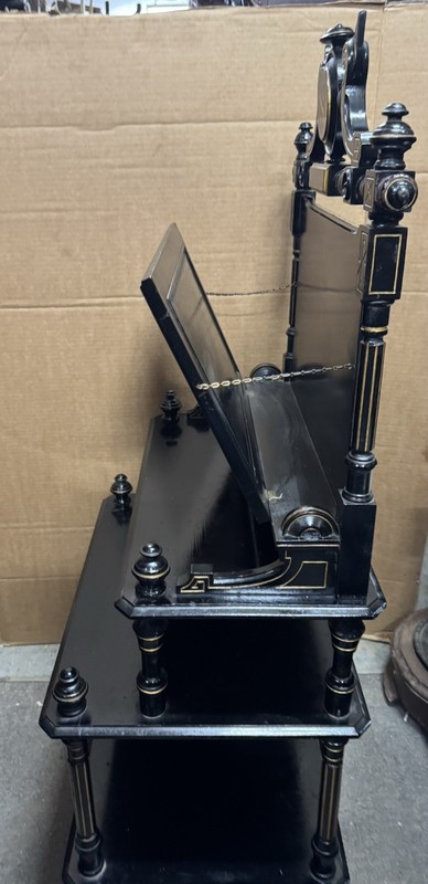 RENAISSANCE INLAID GOLD AND EBONY MUSIC STAND gallery