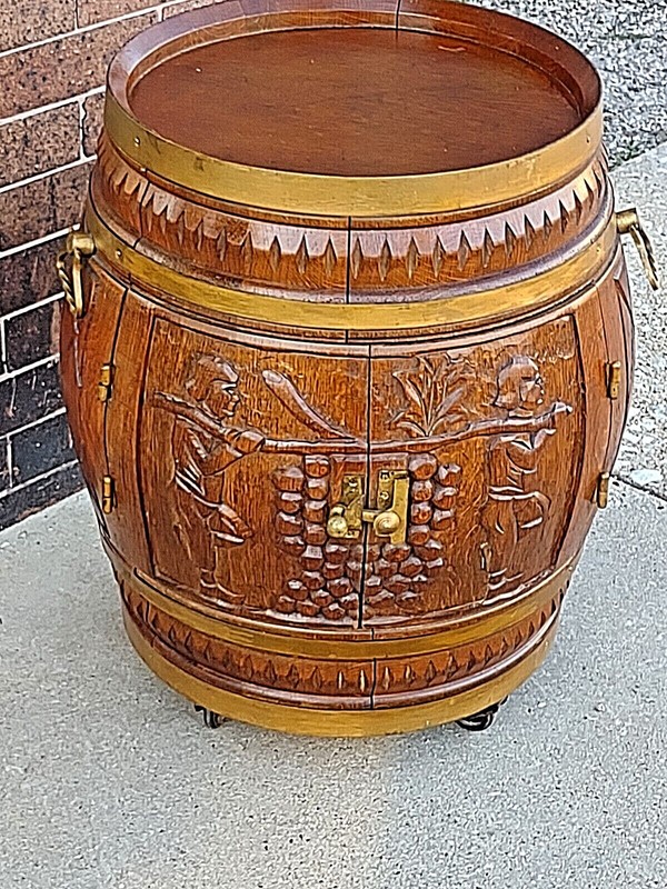 Antique Oak Wood carved Wine Liquor double door Barrel Bar accent table