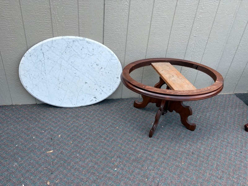 67775 Victorian Oval Marble Top Coffee Table with Mahogany Base gallery