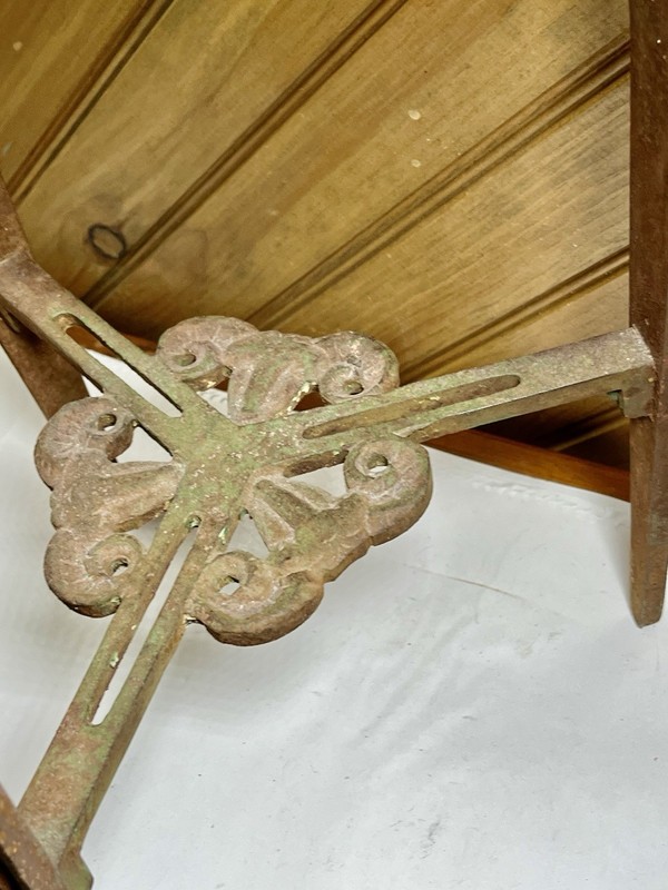 Antique Cast Iron Side Table Cocktail Art Deco Giraffe 3 Legs 18” X 11” READ gallery
