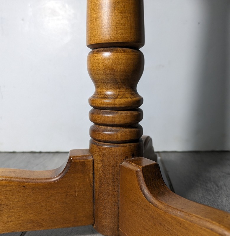 Vintage Tell City Chair Co. Cigar Smoking Stand Clover Table gallery