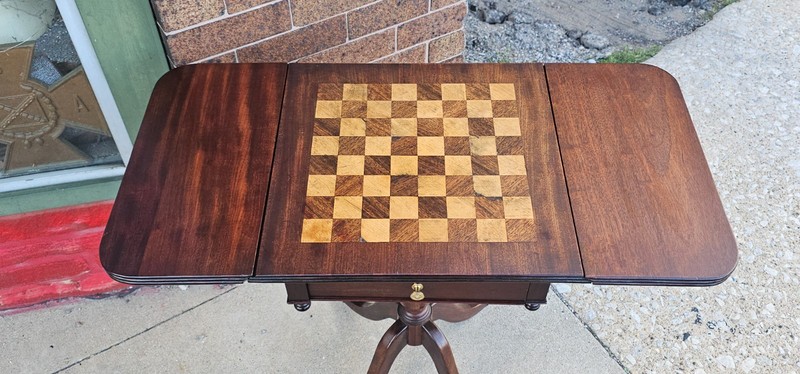 Antique Sheraton Federal Style Double drop leaf inlay chess game table + Chess gallery