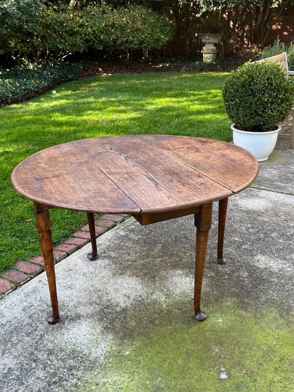Antique English Drop Leaf Table with Gate Legs, 18th Century w/Provenance