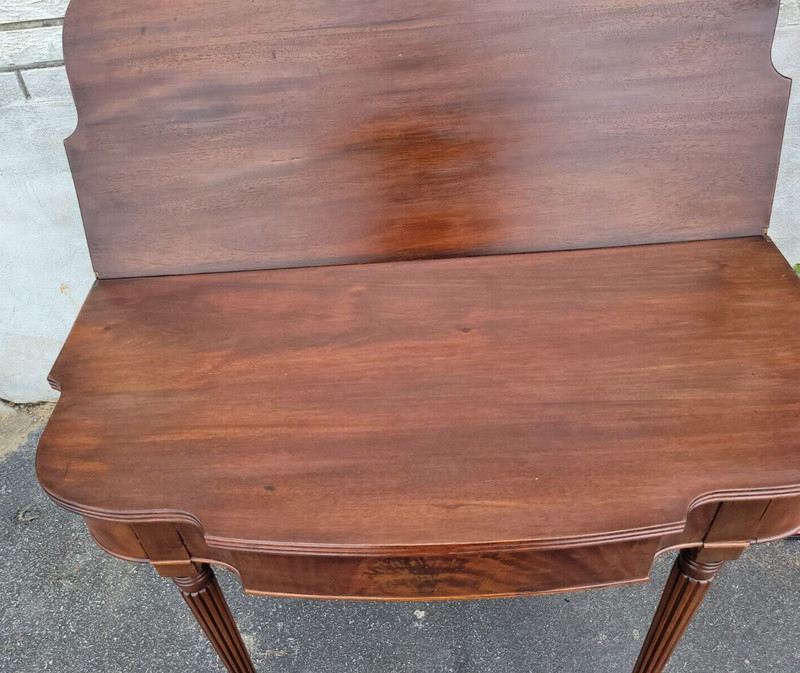 Exquisite 1920s American Sheraton Mahogany Console Table - Antique Elegance gallery
