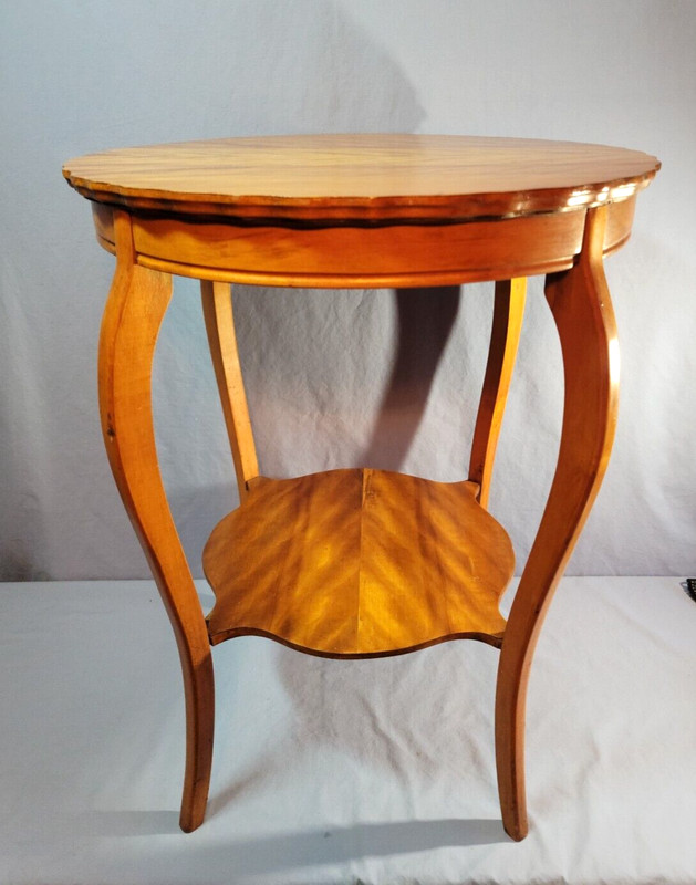 Antique RJ Horner NY Solid Wood Scallop Side / End Table with Shelf 28''Tall gallery