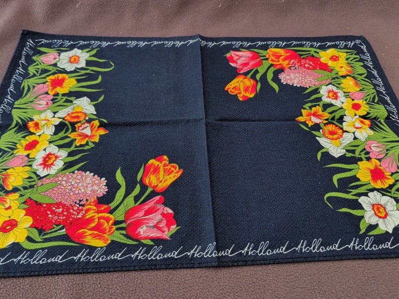 Vintage Floral Holland NEW Tea Towel Or Center Piece For Table 17" X 27 1/2"