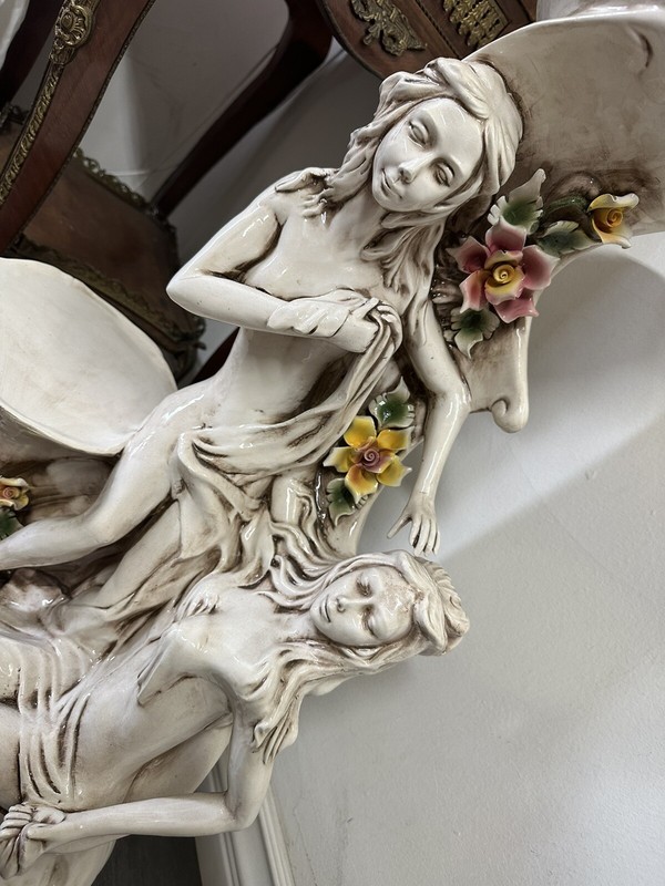 Elegant 3D Italian Capodimonte double Porcelain Pedestal table Large statue gallery