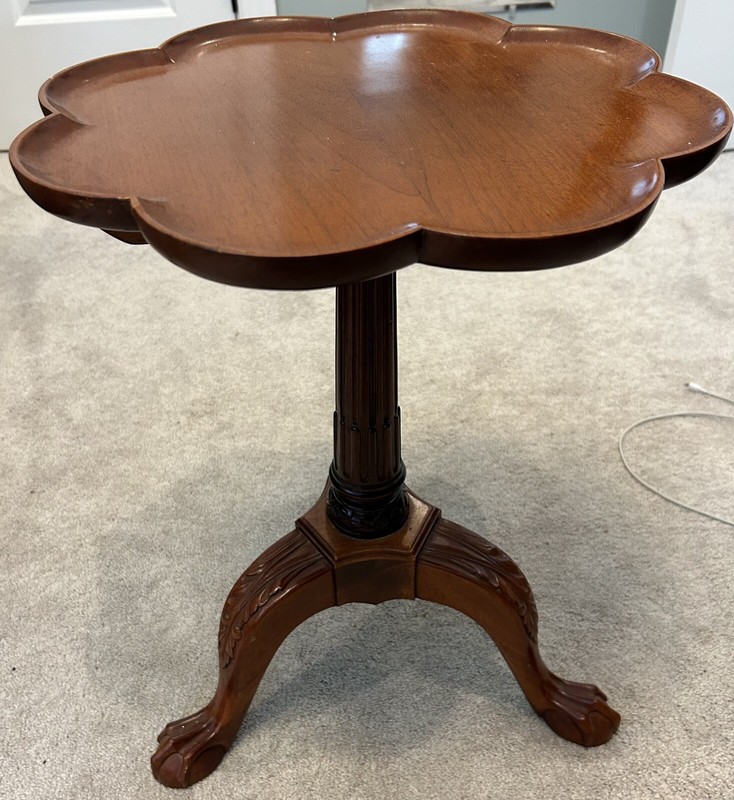 Antique Pedestal Wood Stand/Accent Table – Mahogany – Rare