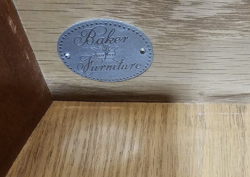 Baker Furniture Mahogany Pembroke Table Drop Leaf Table Bellflower Inlays gallery