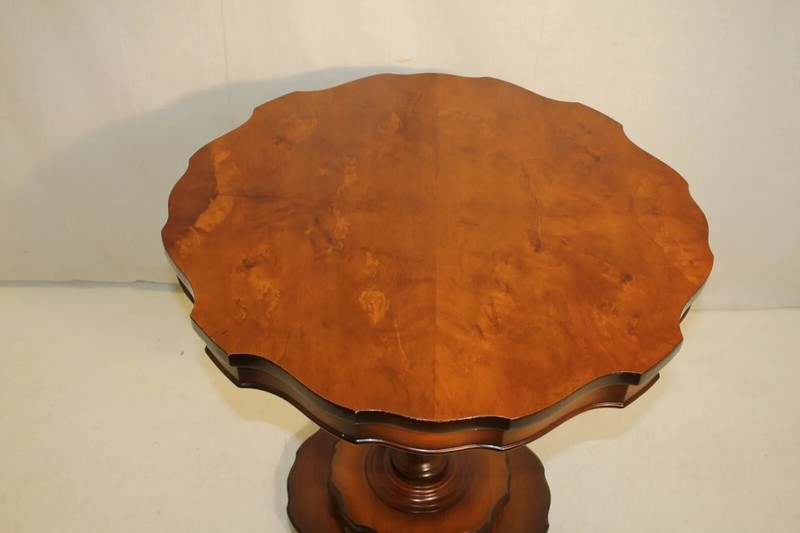 Beautiful Regency Style Fruitwood Decorative Side End Table, c. 1940's gallery