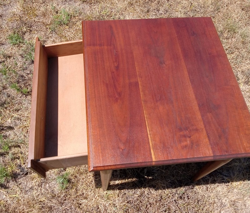 Mid Century Lane Walnut End Table / Side Table (ET798) gallery